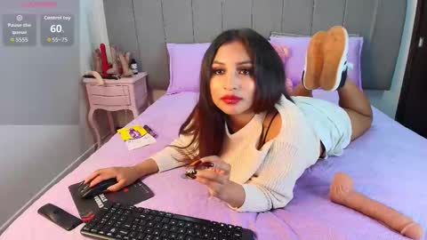 Snapshot of naia_cruz_ chatting on September 15, 7:58 pm Naia online show from September 15, 7:58 pm