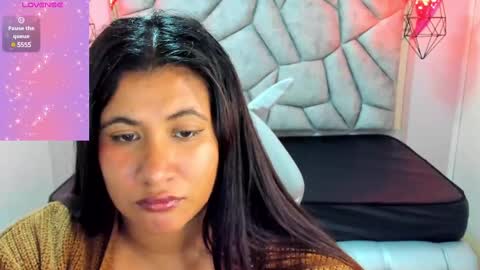    online show from March 7, 10:54 pm