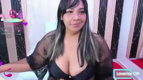 Nailha online show from May 26, 11:06 am