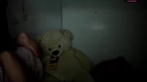  N A I M T H E  K I N G  online show from February 17, 6:36 pm