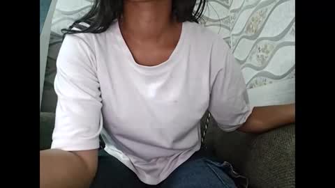 Naina online show from October 25, 4:02 pm