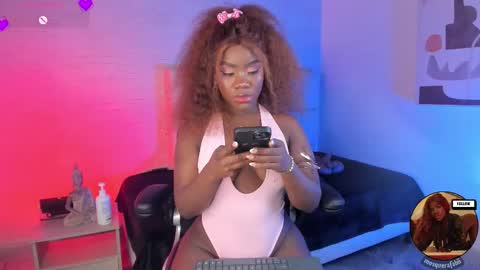 naina deivis33 online show from March 14, 9:20 pm