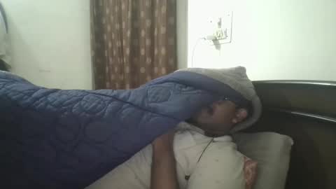 NAIRANANDU28 online show from March 21, 8:41 am