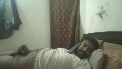 NAIRANANDU28 online show from April 15, 7:10 pm