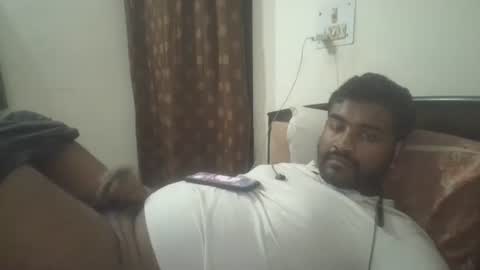 NAIRANANDU28 online show from April 25, 6:38 pm