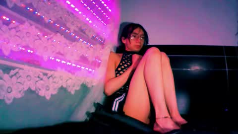 Snapshot of najimi_uwu chatting on October 17, 3:36 pm NAJI online show from October 17, 3:36 pm