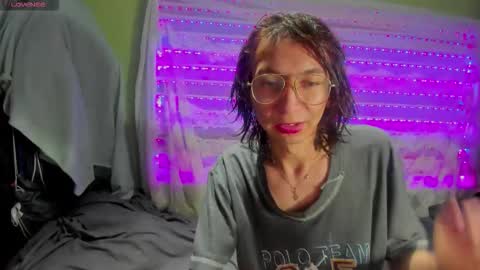 NAJI  online show from November 9, 9:13 pm