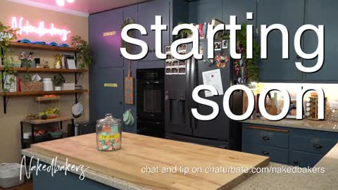 Snapshot of nakedbakers chatting on January 7, 3:09 am Naked Bakers online show from January 7, 3:09 am