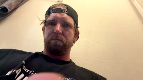 nakedbluesman420 online show from April 9, 8:53 am