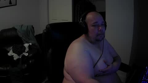 Snapshot of nakedwatchermj chatting on April 3, 12:52 am MJ online show from April 3, 12:52 am