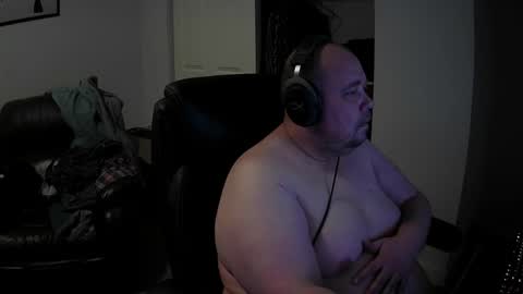 Snapshot of nakedwatchermj chatting on April 4, 10:02 am MJ online show from April 4, 10:02 am