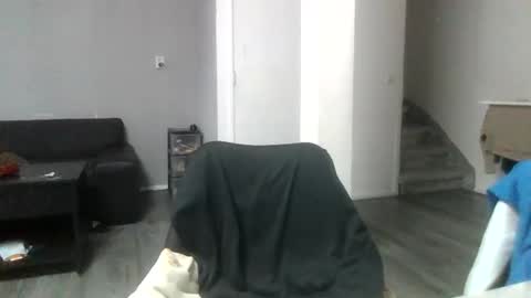 nakedxxxman online show from October 6, 7:28 am