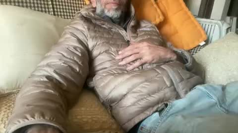 naklitt online show from April 5, 10:01 am