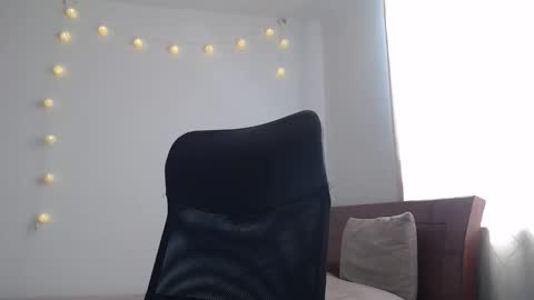 Nala online show from October 27, 2:10 pm