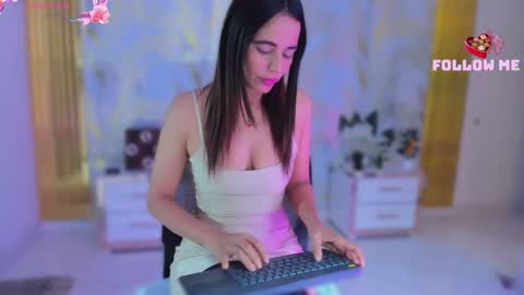 Snapshot of nala_omg2026 chatting on March 29, 10:37 am Nala online show from March 29, 10:37 am