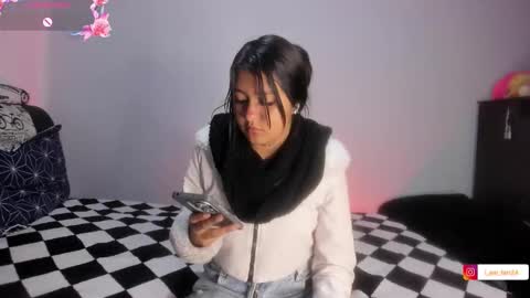 Snapshot of nala_sc chatting on January 18, 8:29 am nala_sc online show from January 18, 8:29 am