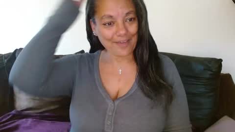 Nala Thickk online show from October 21, 6:08 pm