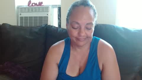 Nala Thickk online show from May 18, 10:48 pm