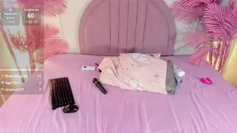 nalapalmer online show from June 11, 12:32 am