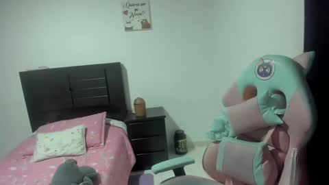 Nami online show from November 10, 11:04 pm