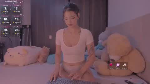 N A M I    -   OF  namibergmant online show from October 16, 9:49 pm