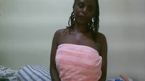 nana2095 online show from July 8, 6:01 pm