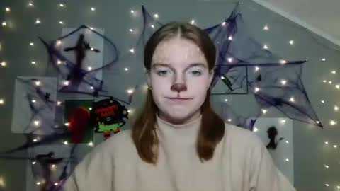 Nana online show from October 31, 9:21 am