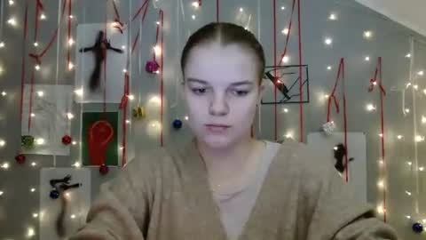 Nana online show from November 4, 9:08 am