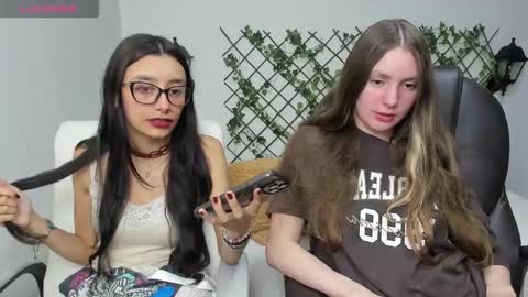 Snapshot of nana_rousse chatting on February 25, 1:48 am Rousse online show from February 25, 1:48 am