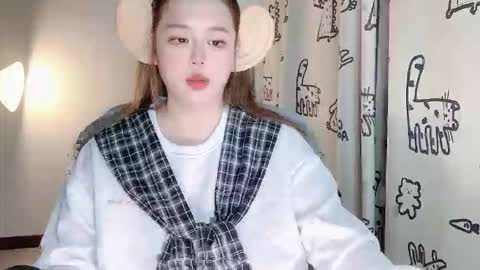 nanabigbobo online show from December 4, 7:00 pm