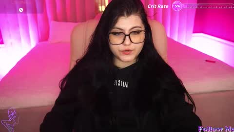 Nana online show from September 28, 8:25 pm