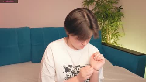 Maeve online show from March 20, 2:38 am