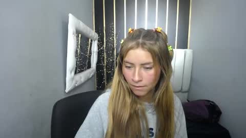 nancy blonde online show from April 25, 2:03 pm