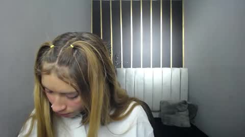 nancy blonde online show from May 16, 1:10 pm