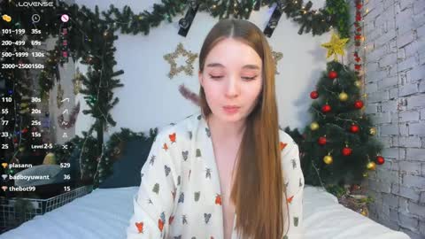 Snapshot of nancycaseys chatting on January 17, 11:17 am Luna online show from January 17, 11:17 am