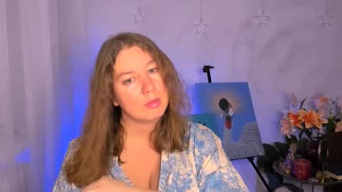 Nancy online show from November 20, 2:34 am