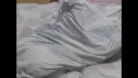 Snapshot of nandoraise1990 chatting on December 2, 12:49 am nandoraise1990 online show from December 2, 12:49 am