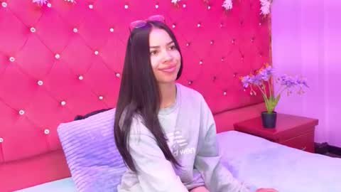 nanis james15 online show from January 9, 3:20 am