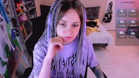 Monday-Friday 12-4 AM and 6-9 AM New York time online show from December 9, 8:11 am