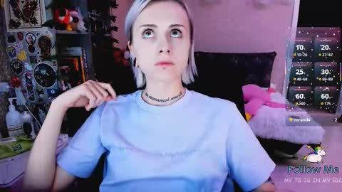 Monday-Friday 12-4 AM and 6-9 AM New York time online show from November 20, 9:36 pm