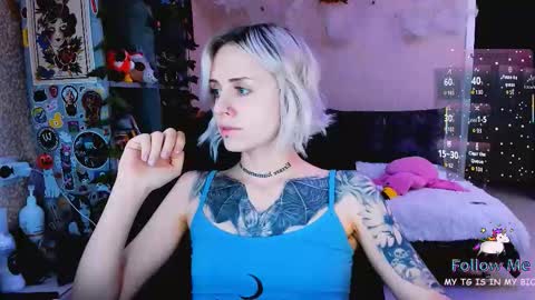 Monday-Friday 12-4 AM and 6-9 AM New York time online show from November 28, 8:22 pm