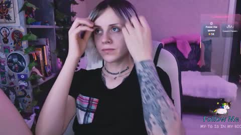 Monday-Friday 12-4 AM and 6-9 AM New York time online show from April 6, 8:32 pm