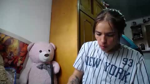 nanna yoshi online show from February 27, 7:47 pm