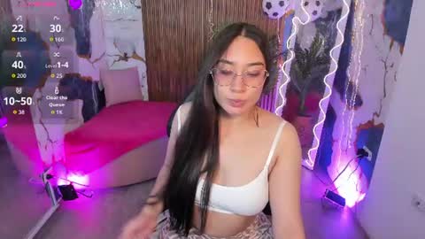Snapshot of nanni_tay chatting on July 16, 2:50 am Nanni online show from July 16, 2:50 am