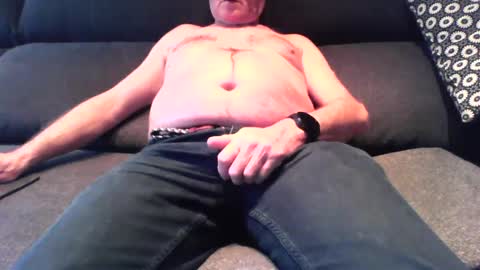 nano22968832 online show from February 13, 7:35 am