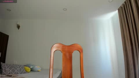 Snapshot of naomi_52 chatting on March 3, 5:20 am Naomi online show from March 3, 5:20 am