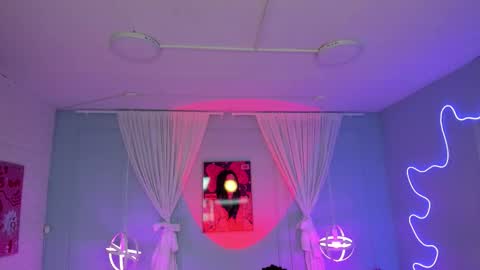 Naomi online show from February 16, 7:32 pm