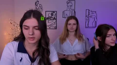 Snapshot of naomi_perl chatting on July 22, 9:12 am Naomi online show from July 22, 9:12 am