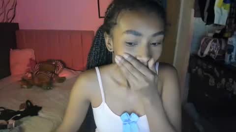 Naomii online show from January 12, 6:49 am