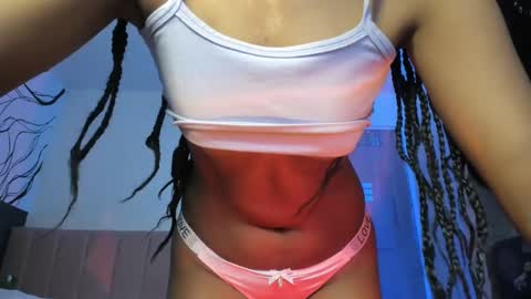 Naomii online show from February 28, 7:15 am